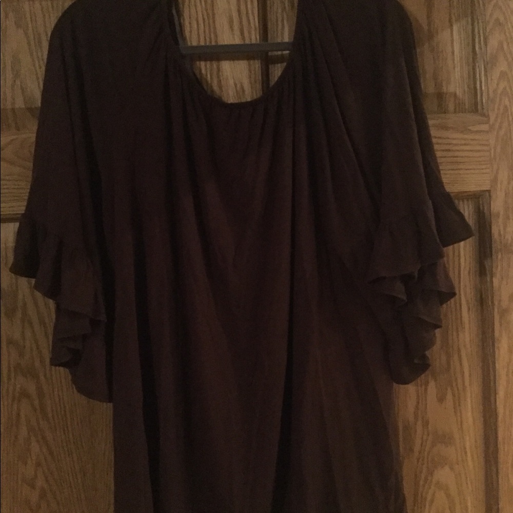 Ruffle sleeves blouse